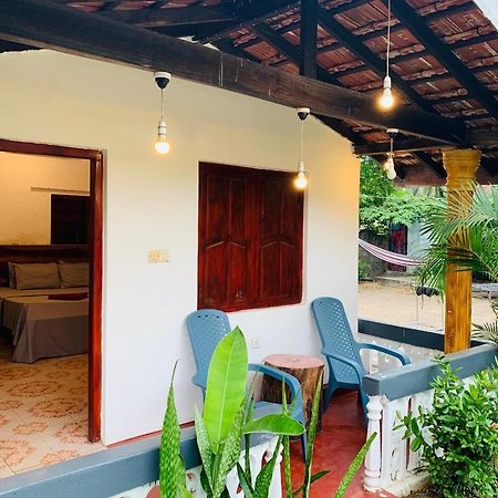Little Fairy Home B&B Vịnh Arugam Ngoại thất bức ảnh