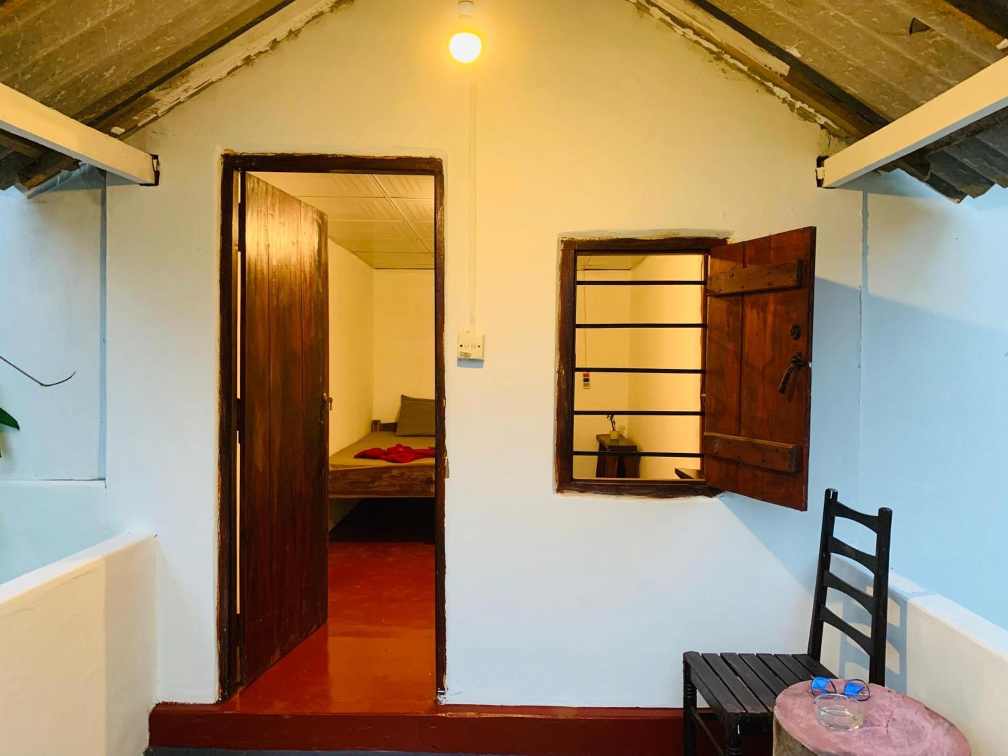 Little Fairy Home B&B Vịnh Arugam Ngoại thất bức ảnh
