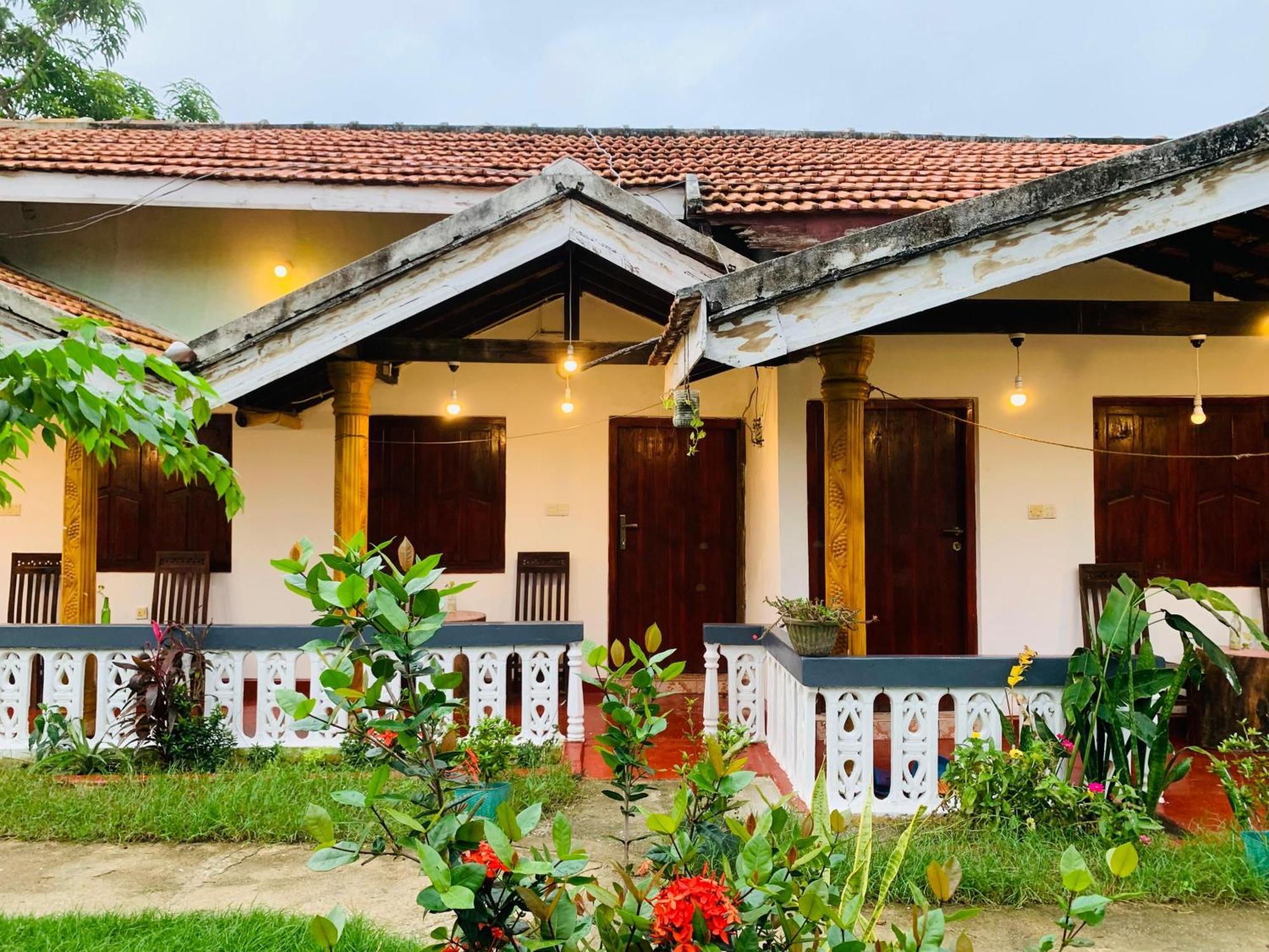 Little Fairy Home B&B Vịnh Arugam Ngoại thất bức ảnh