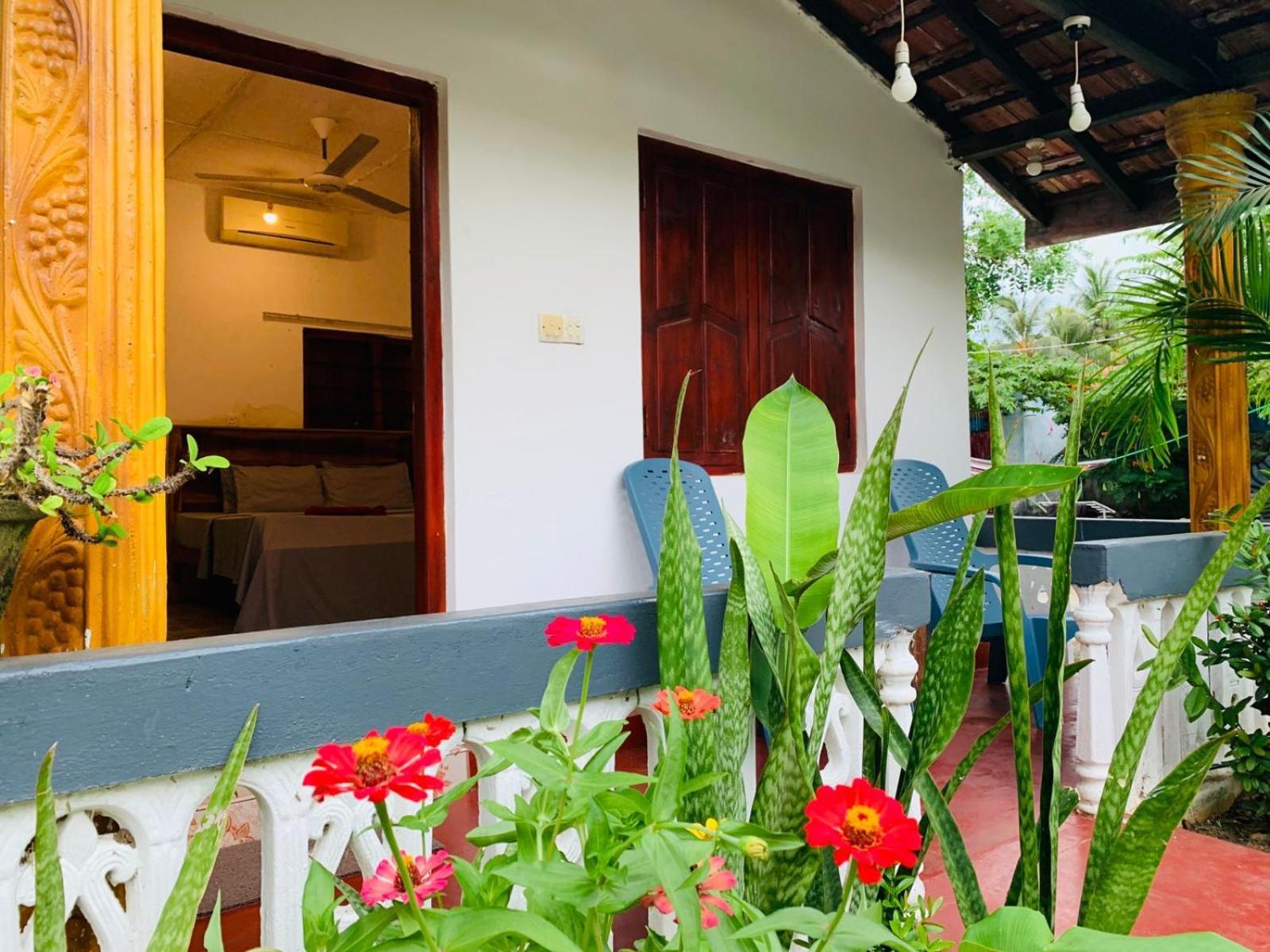 Little Fairy Home B&B Vịnh Arugam Ngoại thất bức ảnh